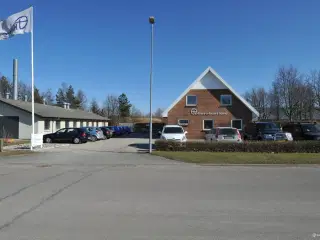 16 kvm. + 22 kvm. på Cikorievej 28, 5220 Odense SØ