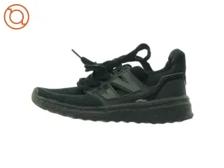 Sneakers (str. 29)
