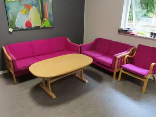 Møbelsæt 3+2 pers. sofa, stol samt bord