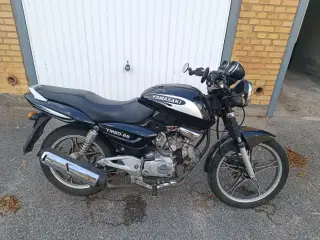 Knallert Yamasaki YM50-8B