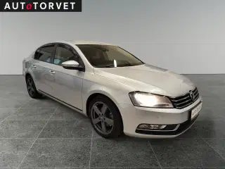VW Passat 1,6 TDi 105 Trendline BMT