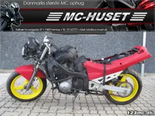 Suzuki GSX 750 F
