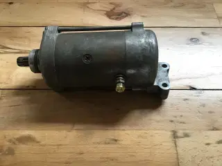 Honda CB 400 T starter,  Mitsuba SM 228