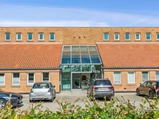 121 M² ATTRAKTIVT KONTORLEJEMÅL