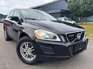 Volvo XC60 2,4 D5 205 Summum aut. AWD Van