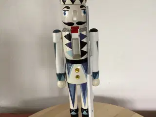 Nøddeknækker figur fra Magasin