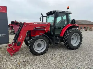 Massey Ferguson 5435