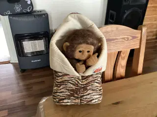 Retro Little Monkey Lost