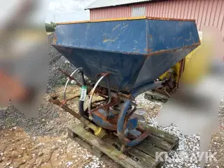 Gødningsspreder Bogballe B 700