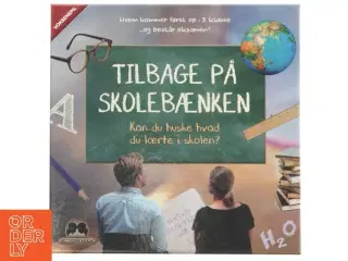 Brætspil &#39;Tilbage på skolebænken&#39; fra Upcoming Minds (str. 27x27 cm)