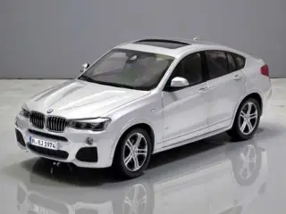 1:18 BMW X4 Glacier Grey