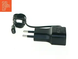 Nokia oplader fra Nokia (str. 7 x 4 cm)