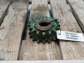 John Deere 592 Tandhjul CC106641