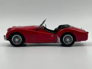 1957 Triumph TR3 fra Kyosho - 1:18