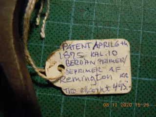 Ladeværktøj, Haglpatroner, Berdan fænghættetænger.