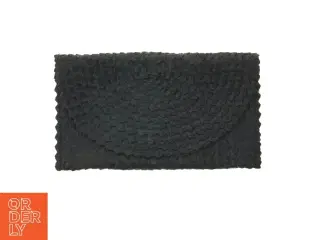 Vævet sort clutch (str. 29x17 cm)