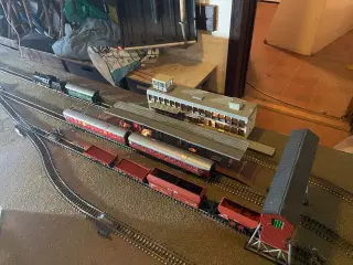 Fleischmann modeltog HO med bane