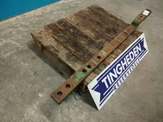 John Deere Trækbom 