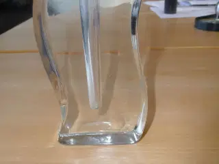 en orkide vase i glas