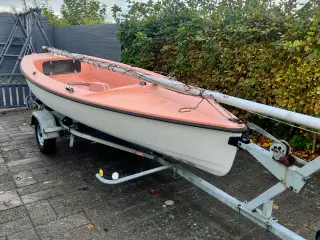 Sejljolle + bådtrailer