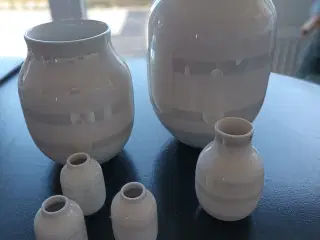 Kahler  vaser med hvide striber 