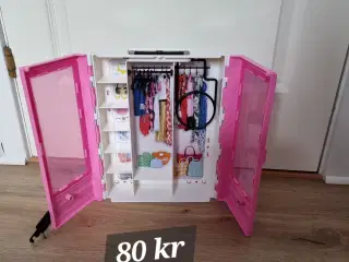 Barbie skab klædeskab