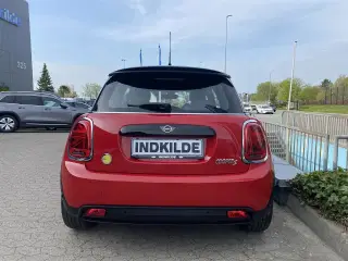 MINI Cooper SE  Essential