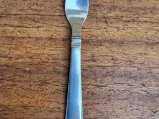 Pålægsgaffel i sølv