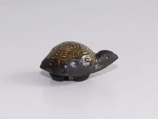 Lille skildpadde i keramik