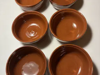 Bulgarske keramik skåle.