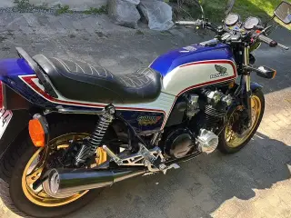 Honda CB 1100 F Super Boldor.  klassiker/veteran