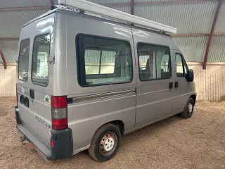 AUTOCAMPER/BUS 2,5TDI 