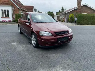 Opel Astra 1,6 Aut 