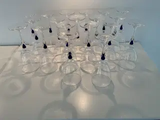 Rødvinsglas, Blå Sephir glas. Cristal d'Arques