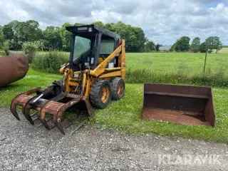 Bobcat Case 1825B