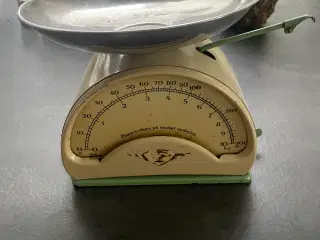 Gammel køkkenvægt vægt