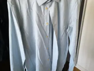 Betoni Wool &Corozo skjorte 