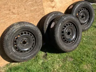 Michelin vinterdæk på fælge 