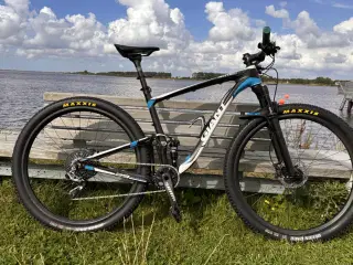 Giant Anthem X Advanced 29" Str. Large