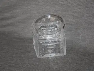 Hyacintglas højde 9 cm, bredde 8,5 cm