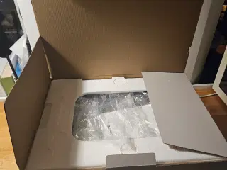 Ubrugt sous vide gryde samt vakuumpakker