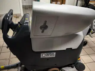 Gulvvasker NILFISK BA 451D