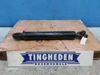 Case 821E Cylinder 87307850