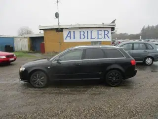 Audi A4 2,0 TDi S-line Avant