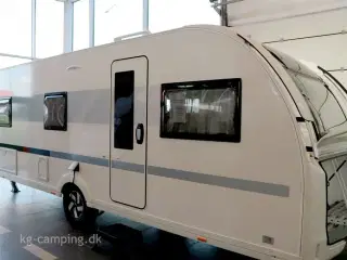 2023 - Adria Adora 613 UL   Er du klar til at opleve camping på højeste niveau?