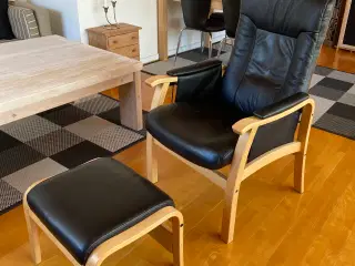 Otium lænestol og skammel