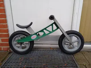 Gå/ løbe/ balancecykel 