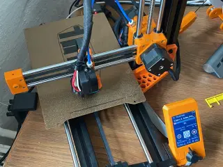 Prusa Mini+ 3D printer fra Fysetc