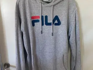 Fila hætte trøje str M