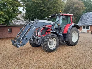 Valtra N 163 Versu med Q66 frontlæsser (defekt gearkasse)